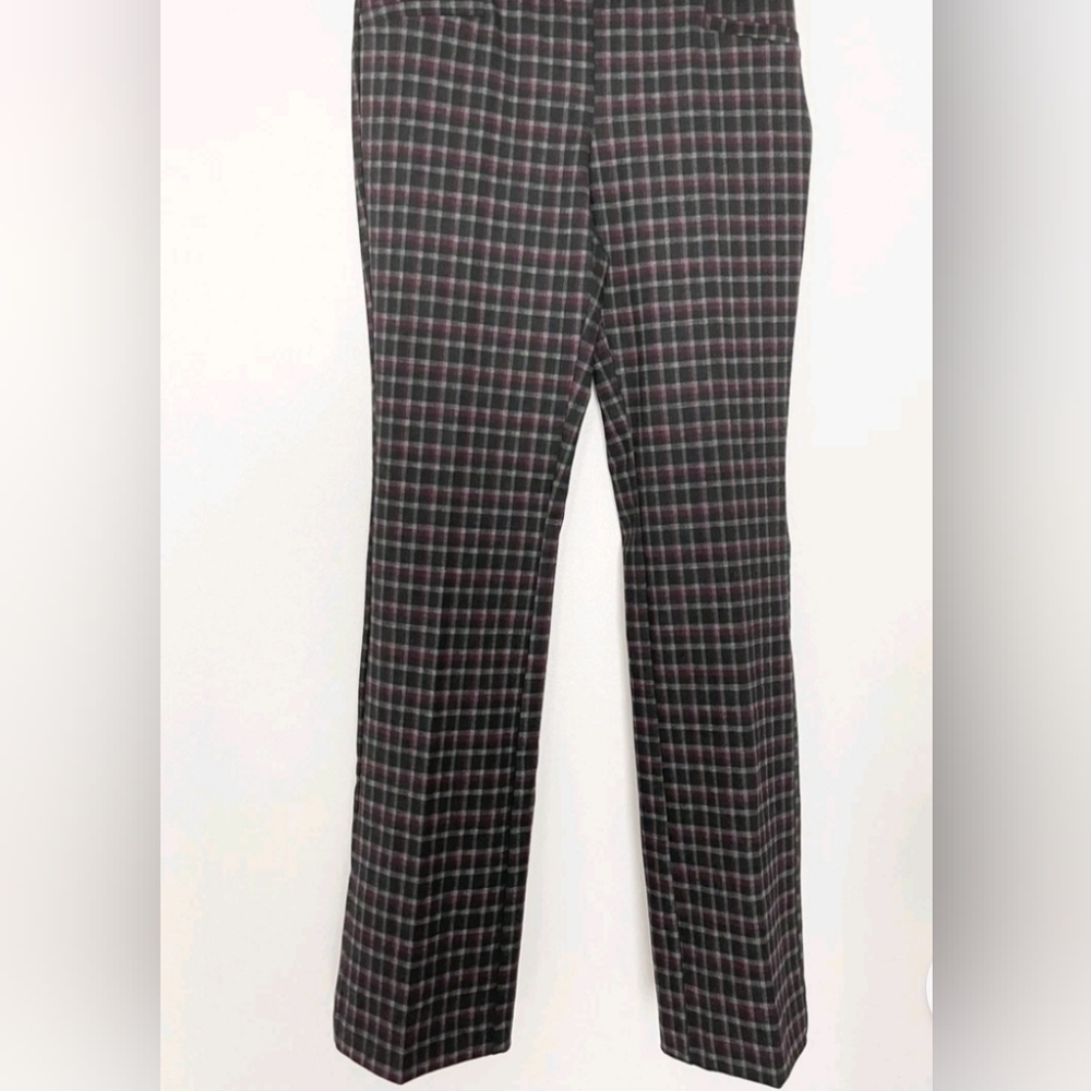 NY&CO 7TH Avenue Plaid Black and Red Pants Sz L Petite